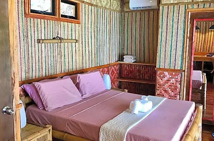 Отель Camotes Cay Hideaway 3*